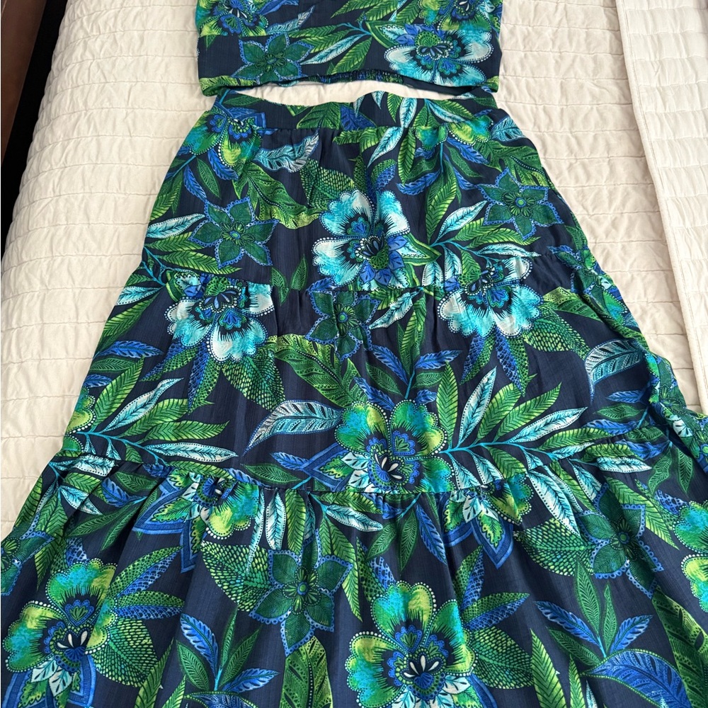 Rachel Zoe Blue and Green Leaf/ Flower Print Long Pull On Skirt Set XL - Picture 2 of 13
